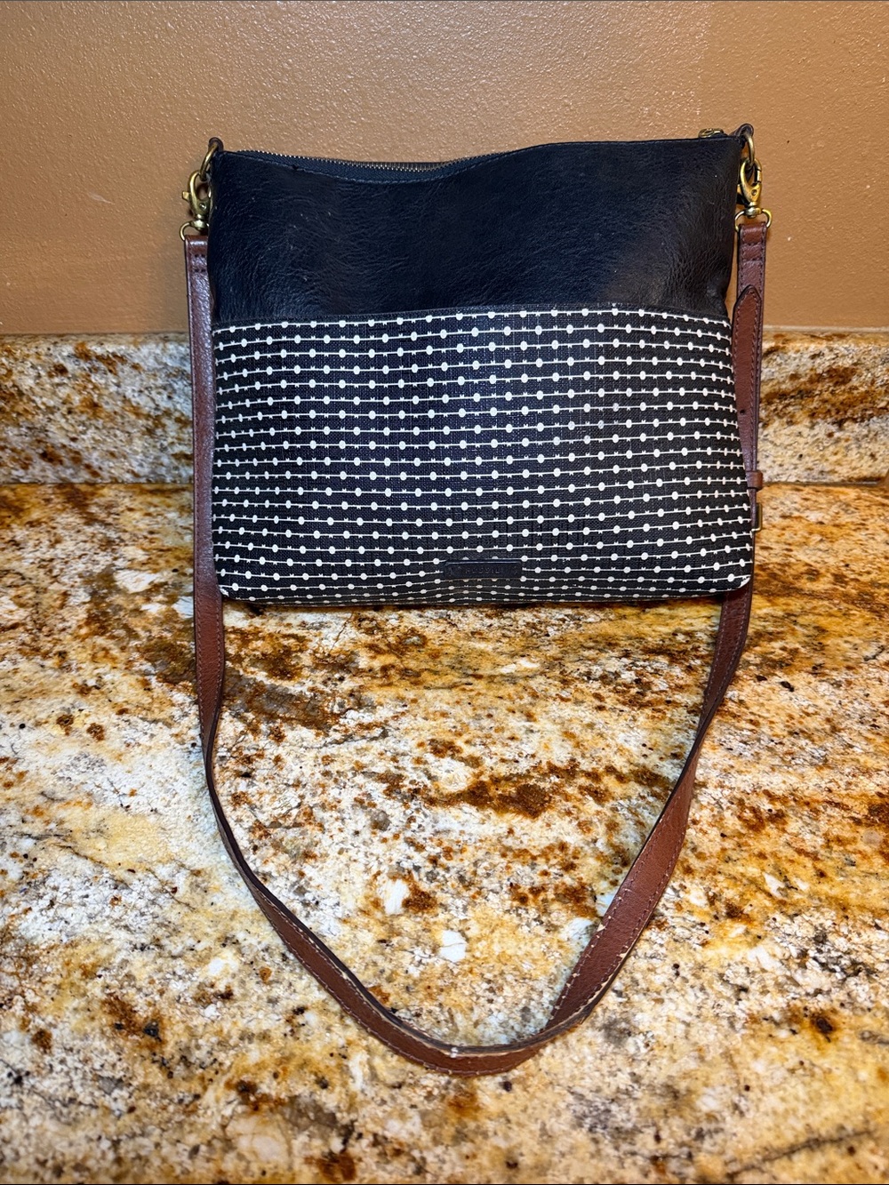 FOSSIL Black & White Pattern Crossbody Bag with Brown Strap